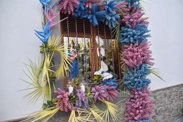 Telde pide la protección de María Auxiliadora con el rezo del 'Regina Coello' (Foto Francisco Javier Santana)